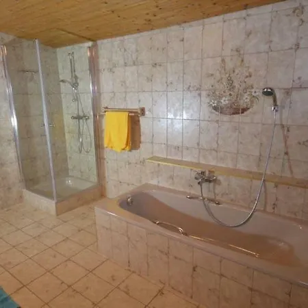 Glusavinahusle شقة